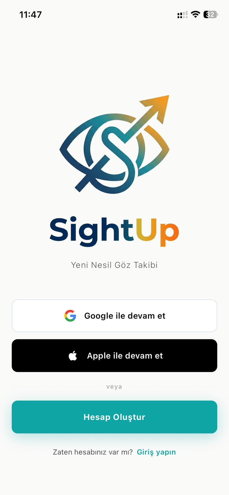 Giriş ve kayıt ekranı — Google, Apple veya e-posta